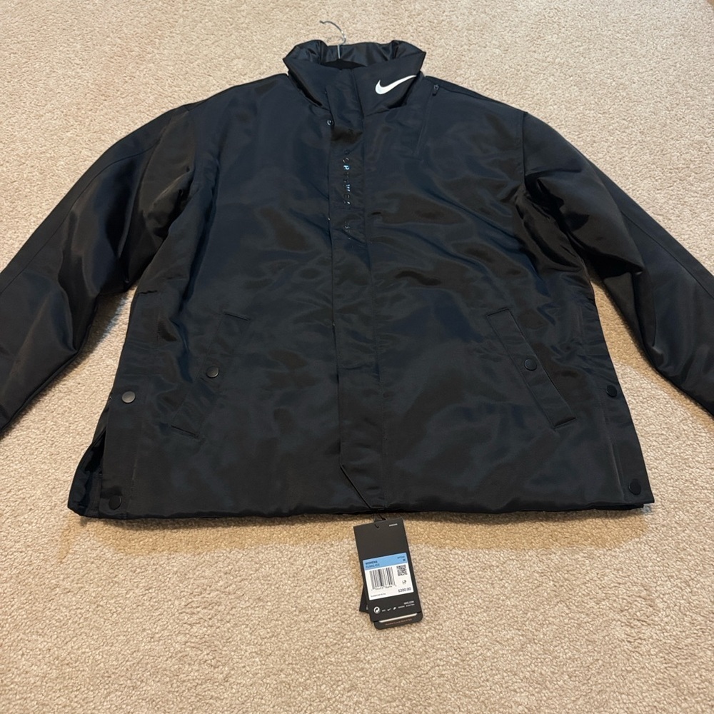 Nike Women's Black Bomber Jacket - Picture 8 of 9